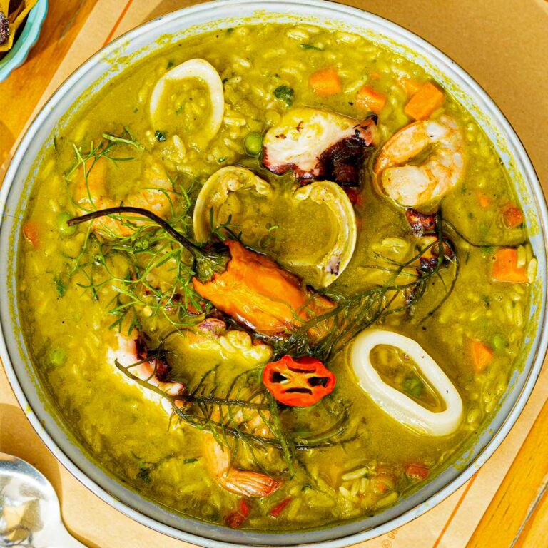 Aguadito de Mariscos