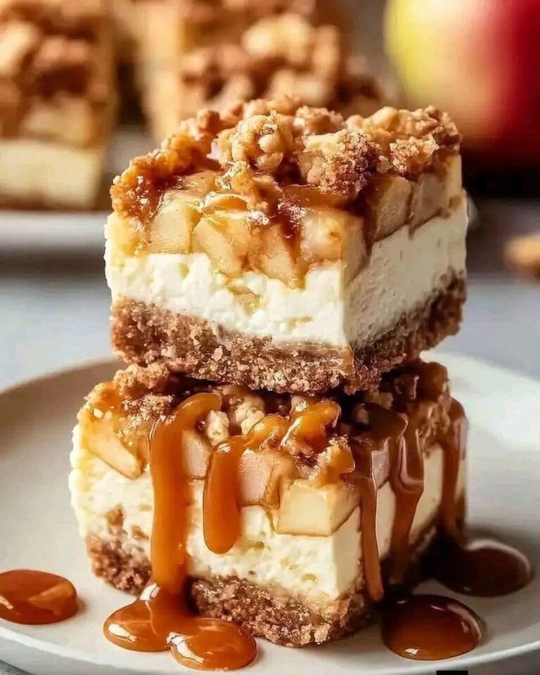 Barras de Cheesecake de Manzana con Caramel