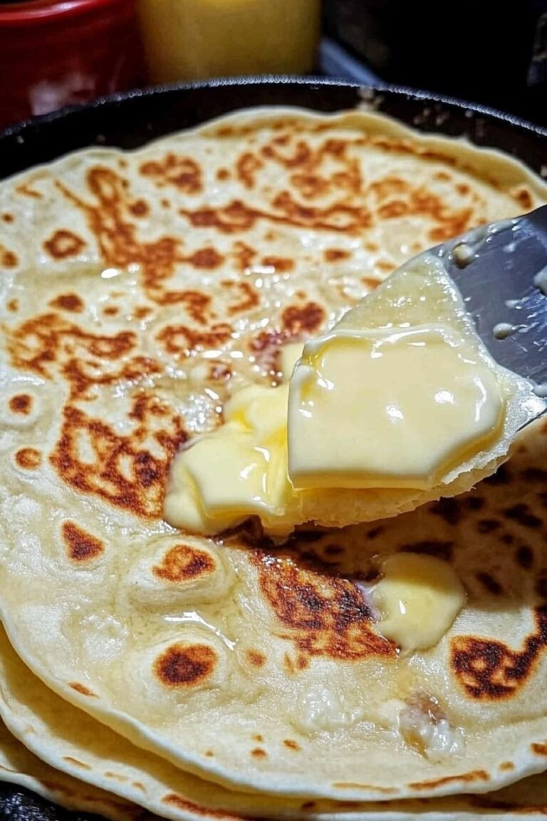 Tortilla de Harina de la Abuela Mercie con Mantequilla Derretida Tibia