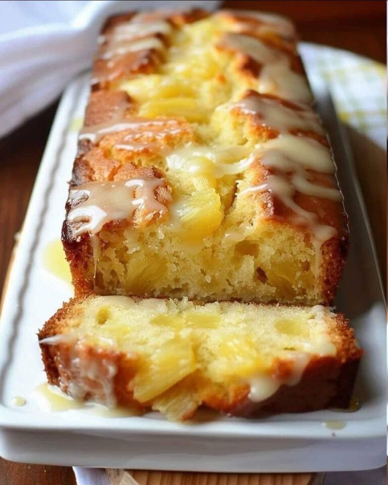 Pan Rápido de Piña: Un Bocado Tropical que Alegra el Día