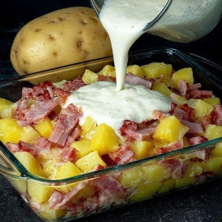 Gratín de Patatas con Jamón: Cremoso, Dorado y Delicioso